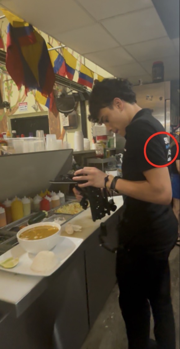 Grabación de contenido en un restaurante colombiano de Bradenton